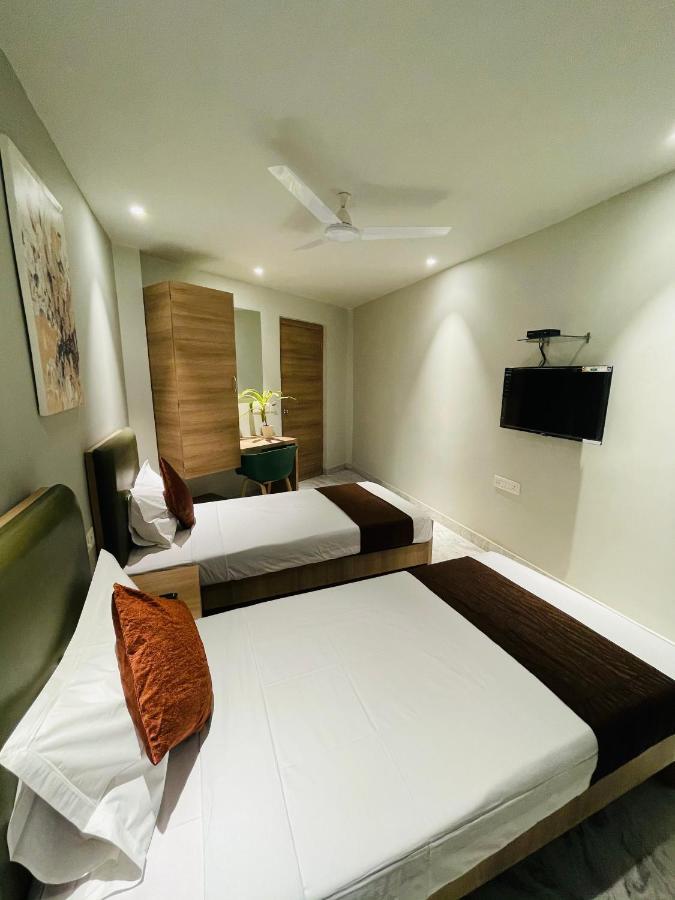 The Crest Bed & Breakfast Kolkata